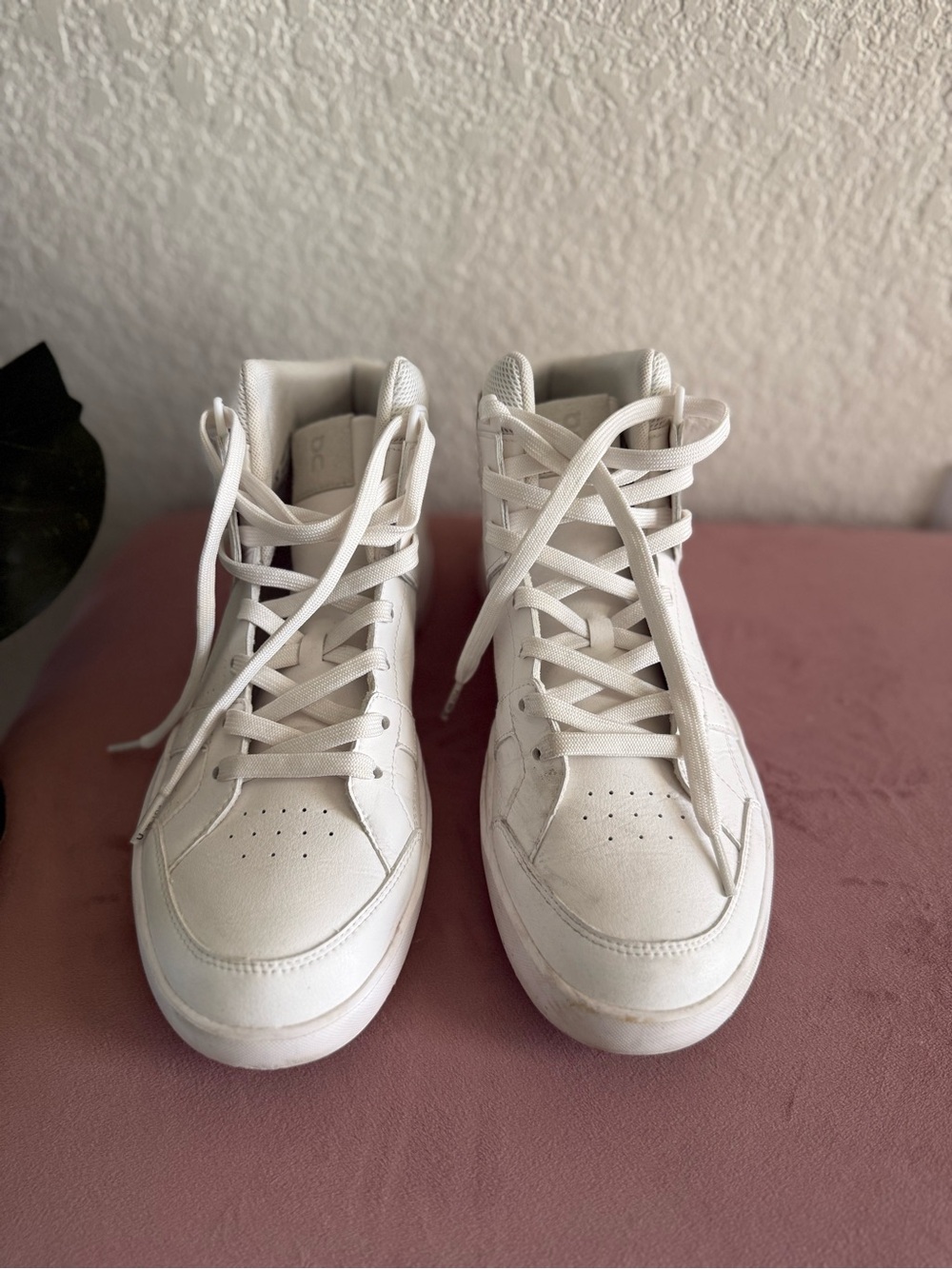 ON Shoes